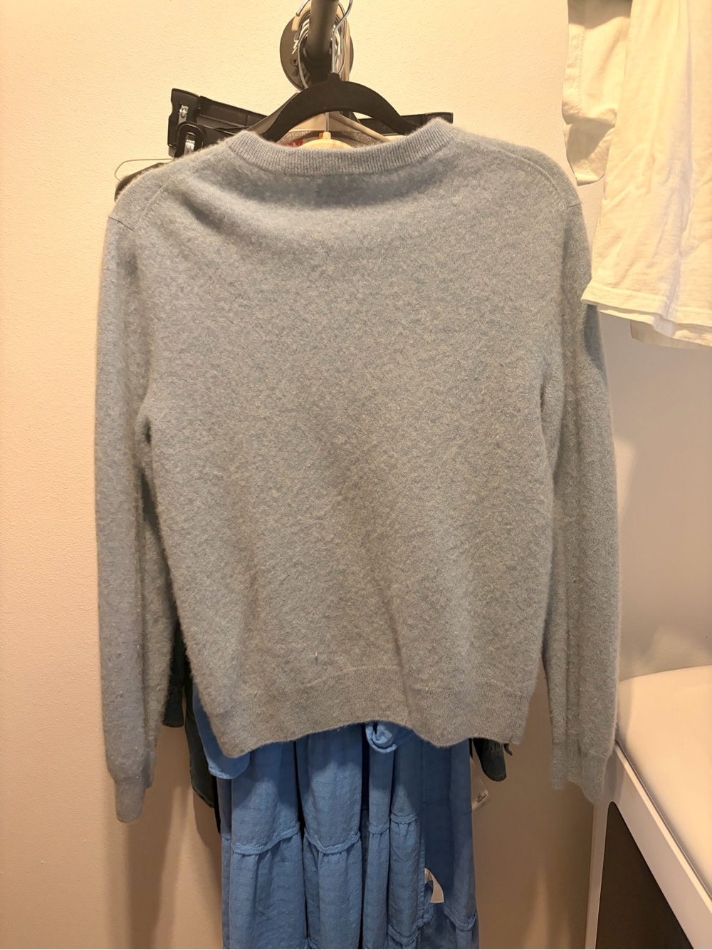 Quince 100% Mongolian Cashmere Crewneck Sweater Pale Blue Size L - Picture 4 of 8